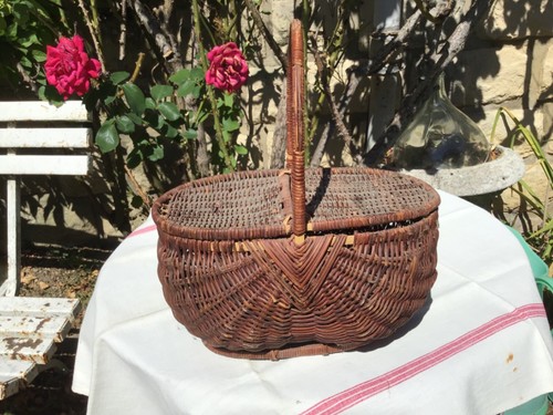 Tres joli petit panier enfant