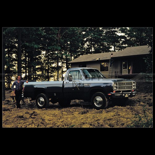 Photo 003048 dodge - dodge, w200