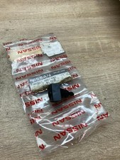 28931 EL00B   Windshield