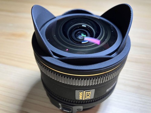 Sigma 10mm dc fisheye - f2.8,