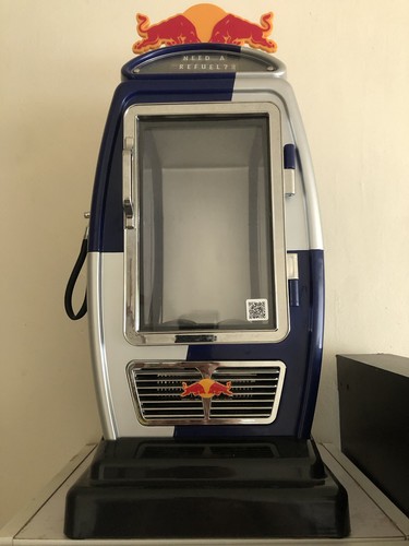 Frigo red bull pompe - •,