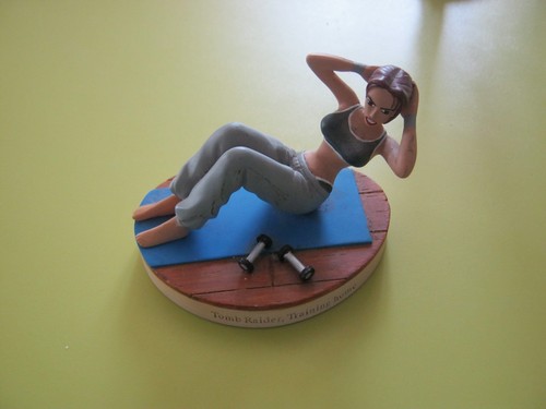 Figurine lara croft tomb - lara,