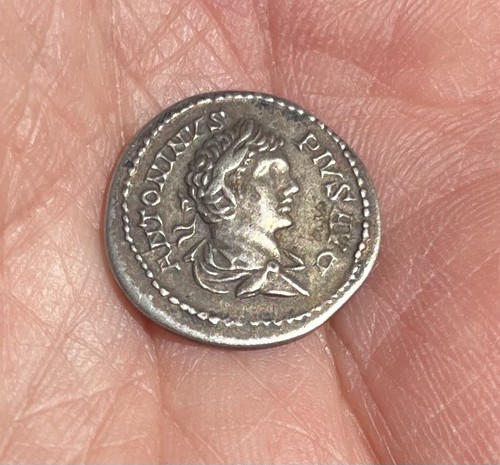 Beau denier geta voir - de, !