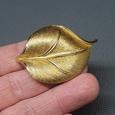 BIJOUX CREATEUR - BELLE BROCHE
