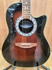Guitare acoustique électrique