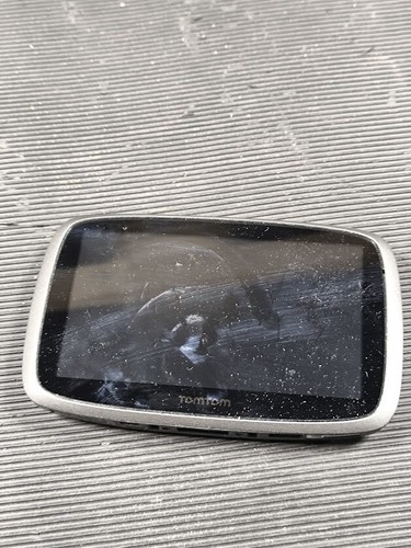 Navigateur gps tomtom - tomtom,