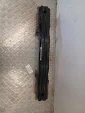 Renfort pare choc avant