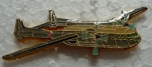 Pin militaire un avion - pin's,