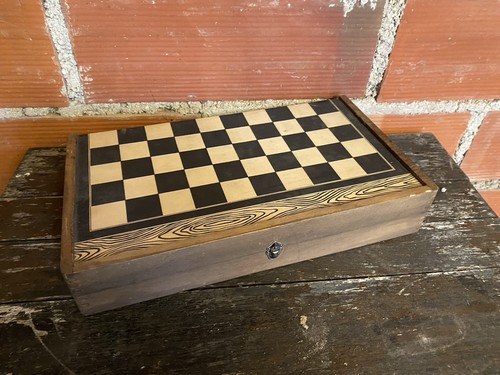 Boite jeux ancienne dames - jeux,