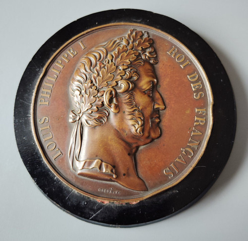 Medaille de table louis - de, table-louis
