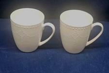 2011, Gorham Bone China Embossed England "Callington" Set/2 Coffee/Tea Mugs EUC 