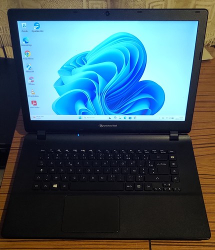 Portable packard bell - packard,