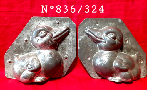 836 324 ancien moule a - -,
