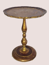 Petite table bout de canapé