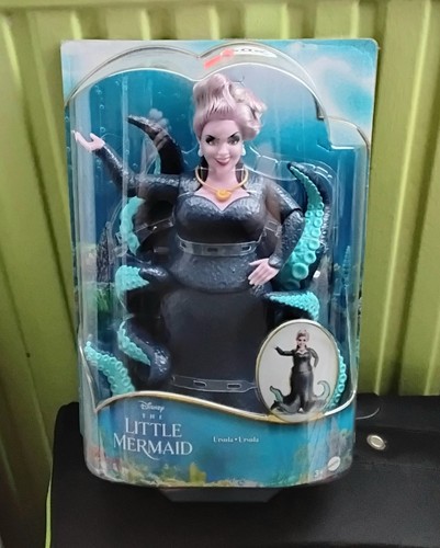 Poupée disney ursula - poupée,