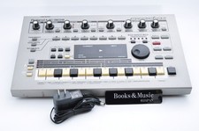 Roland MC-303 Groovebox
