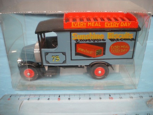 Mack van sunshine - mack, ac