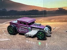 Hotwheels 1/64 🇨🇵  Bone