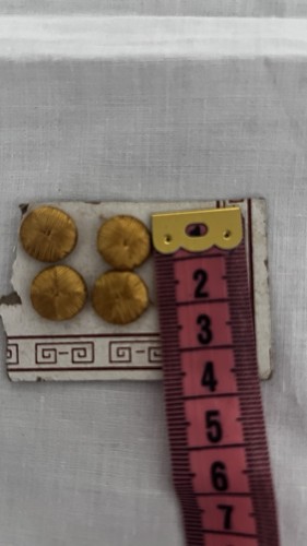 Ancien lot boutons en - de,