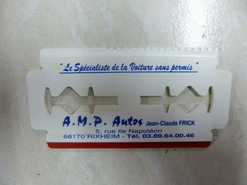 Grattoir vitre auto - , givre