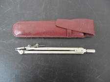 COMPAS ANCIEN DANS SON ETUI D ORIGINE