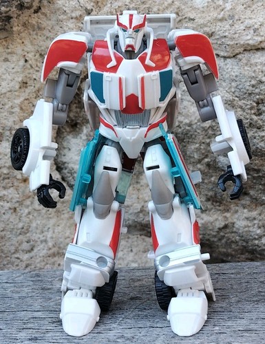 Figurine robot transformers - robot,