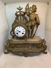 ANCIENNE PENDULE EN BRONZE