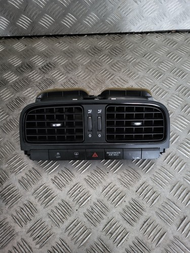 Grille aération centrale - grille, d'aération