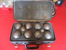 COFFRET   DE   8 BOULES DE