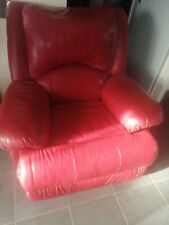 canapé 3 places relax, canapé 2 places relax et un fauteuil simili cuir bordeaux