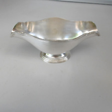 saucière metal argente