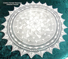 NAPPERON  CROCHET  SYLVETTE