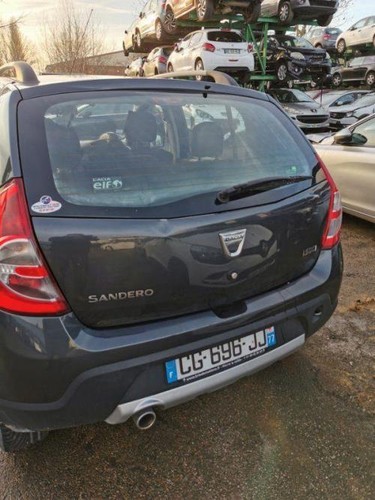 Porte avant droit dacia - porte,
