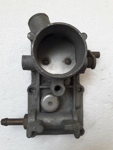 Dessus cuve carburateur - dessus,