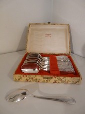 12 Petites Cuillères à