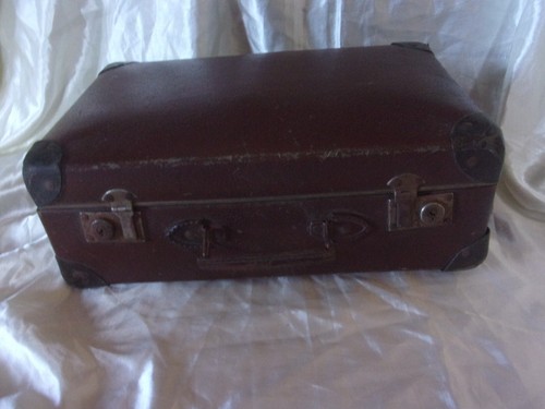 Ancienne valise carton - en,