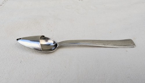 Ancienne cuillère vitamine - À,