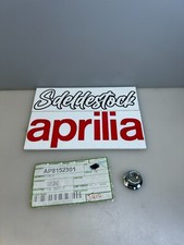 1 écrou m10 aprilia moto