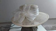 Chapeau De Cérémonie