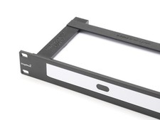 Montage en rack Ubiquiti