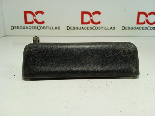 Poignee porte avant - poignee,
