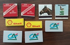 9 boîtes d' allumettes