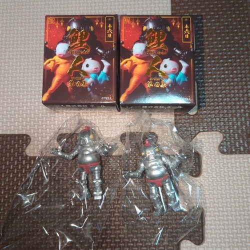 Lot figurines koi - figurines, koi-man