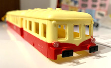 Jouef Picasso  autorail caisse remorque etat Neuf