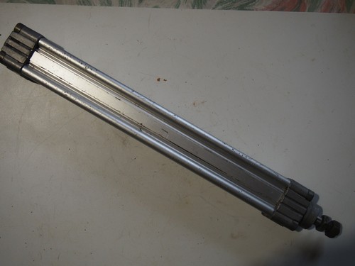 Vérin pneumatique bosch - vérin,