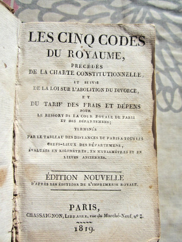 Code civil royaume livre - ,