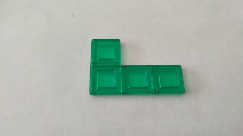 Polyominos vert tétromino - , en