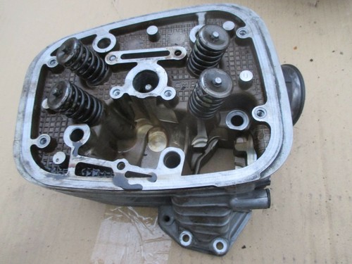 Culasse gauche bmw 1150 - ,