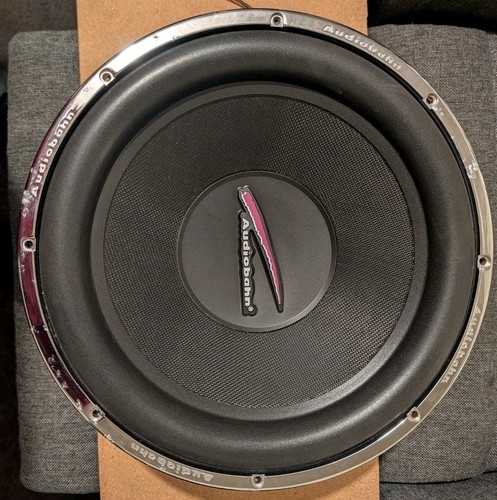Old school audiobahn aw1505q - old,