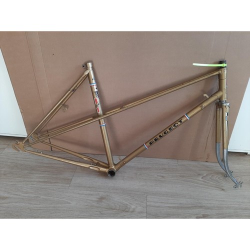 Cadre velo peugeot randonneuse - cadre,